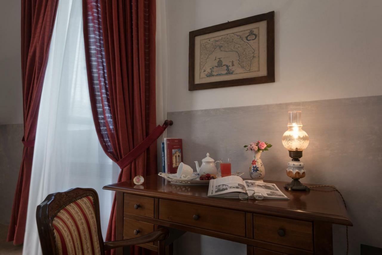 Bed and Breakfast Palazzo Laura Морчіано-ді-Леука Екстер'єр фото
